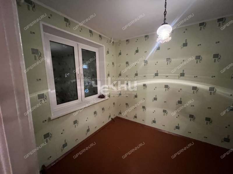 трёхкомнатная квартира на улице Дружаева дом 5