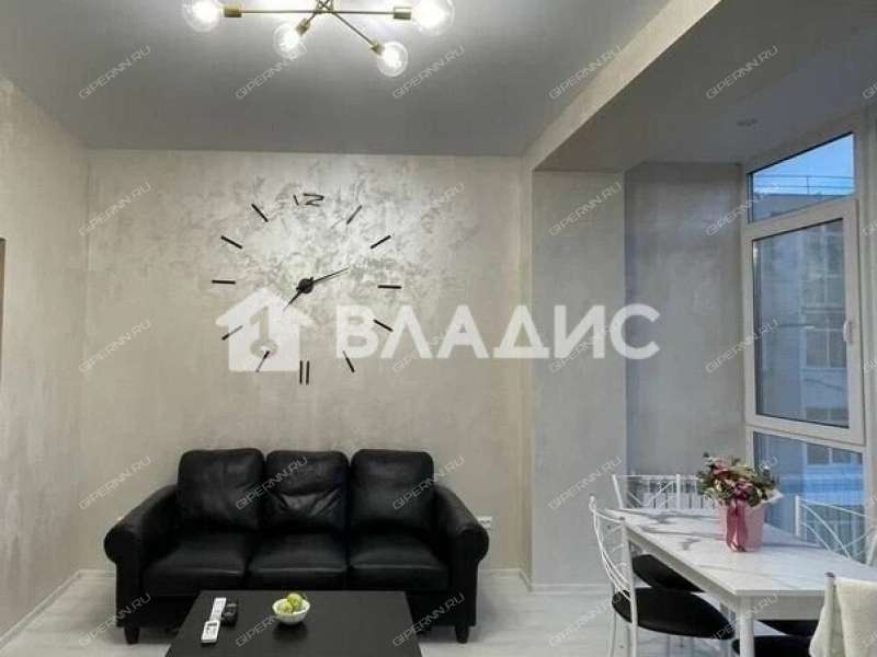 однокомнатная квартира на Дальней улице дом 8/16