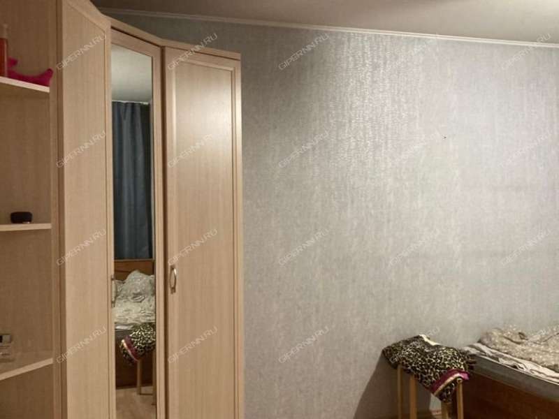 трёхкомнатная квартира на Союзном проспекте дом 18