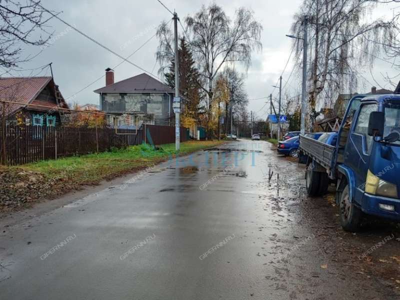 земельный участок 8,7 сотки улица Тарханова