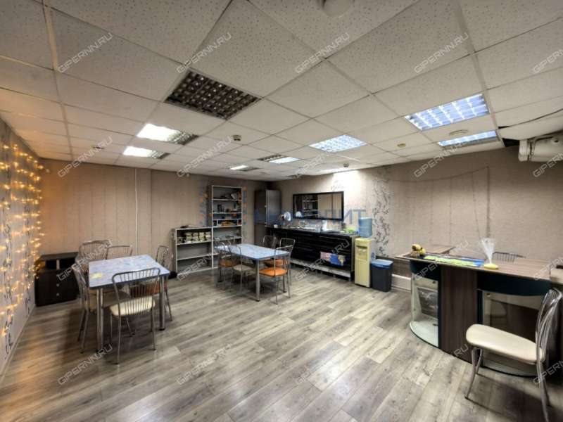 помещение под помещение свободного назначения, офис на Яблоневой улице