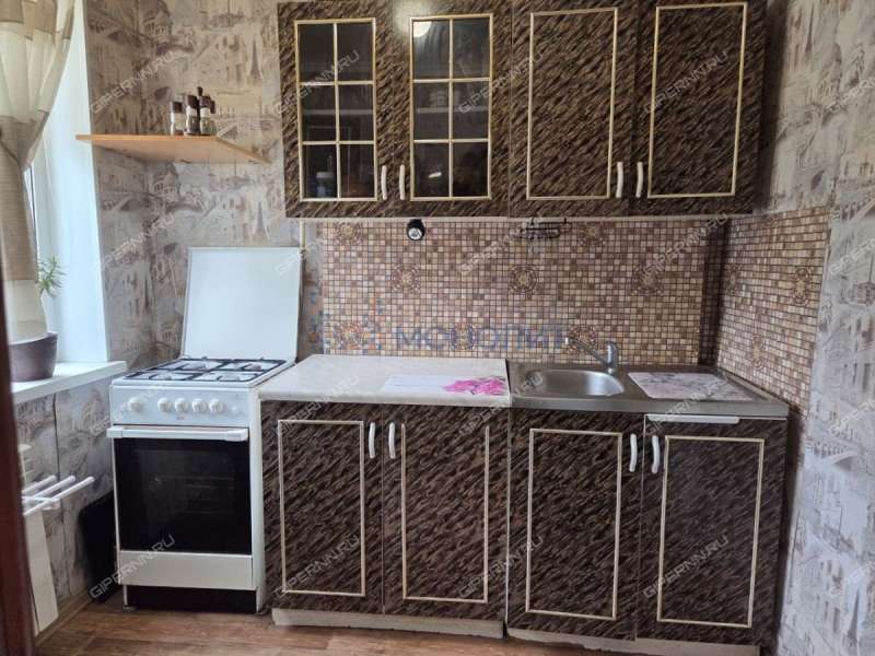 трёхкомнатная квартира на улице Комбрига Патоличева дом 1 город Дзержинск