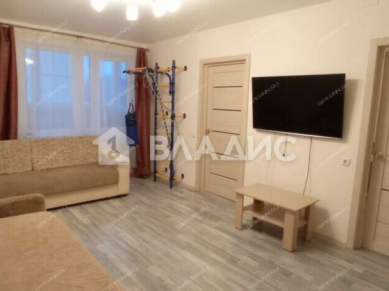 трёхкомнатная квартира на улице Бориса Видяева дом 15