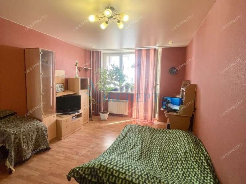 однокомнатная квартира на Суетинской улице дом 7