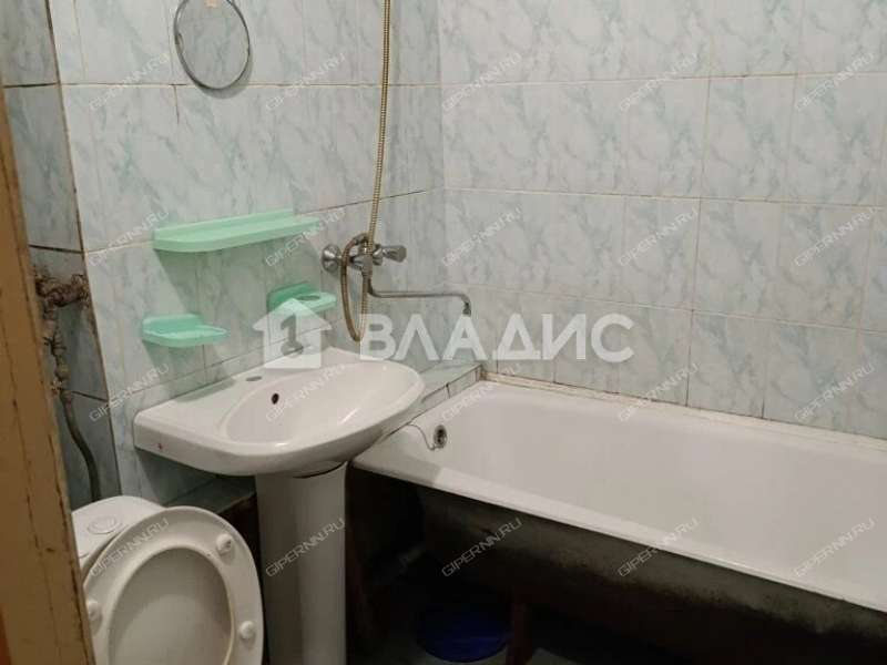 двухкомнатная квартира на Композиторской улице дом 5