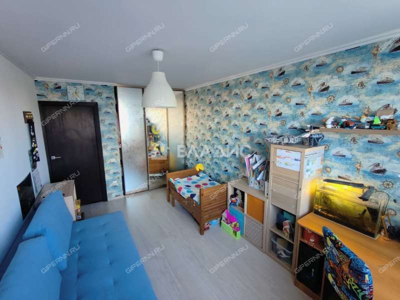 трёхкомнатная квартира на Краснозвёздной улице дом 31