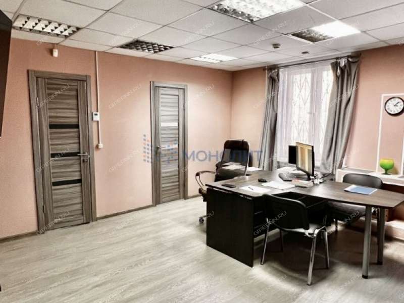 помещение под офис, недвижимость под образовательные учреждения на улице Бекетова