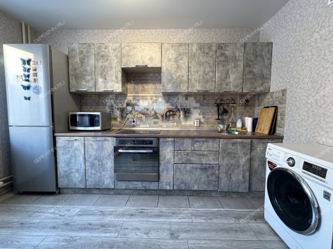 3-komnatnaya-ul-monchegorskaya-d-12-k6 фото