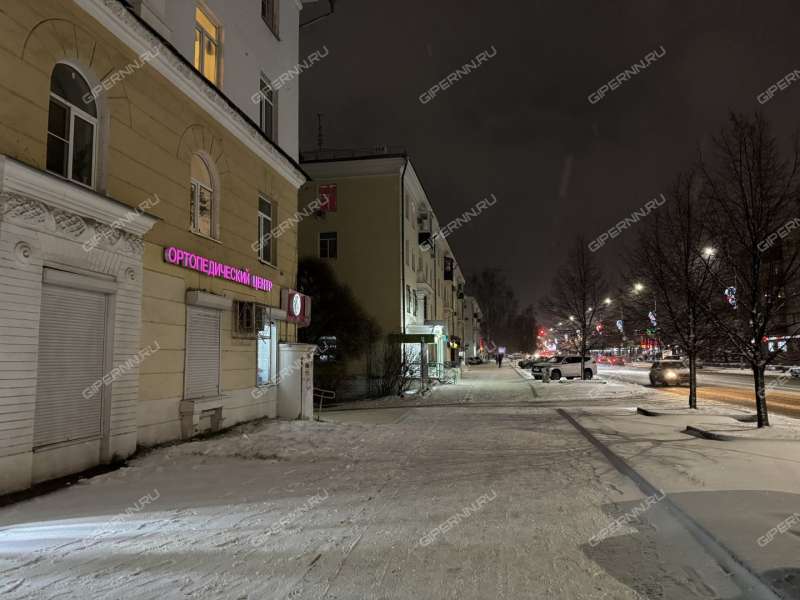 помещение под торговую площадь на улице 40 лет Октября город Кстово