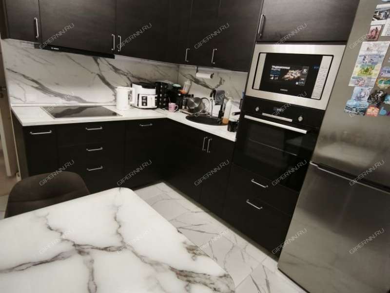 трёхкомнатная квартира на улице Бориса Видяева дом 23