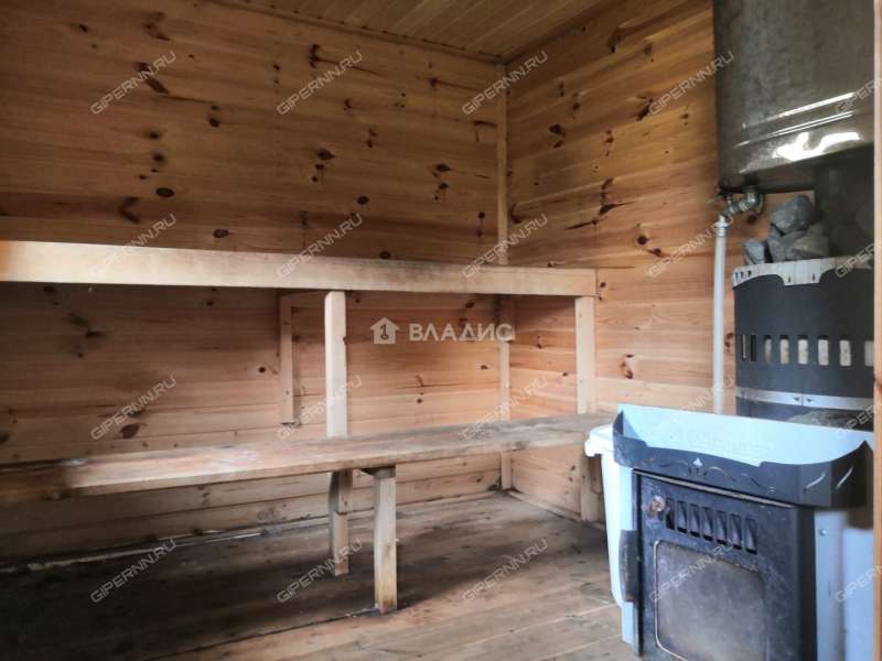 дом на 75 деревня Страхово