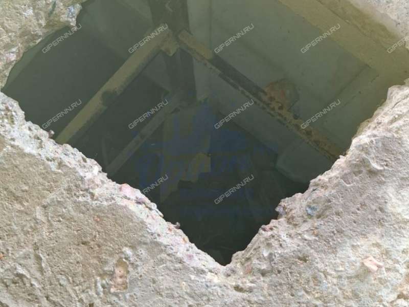 здание под офис, торговую площадь на улице Ступишина город Кстово