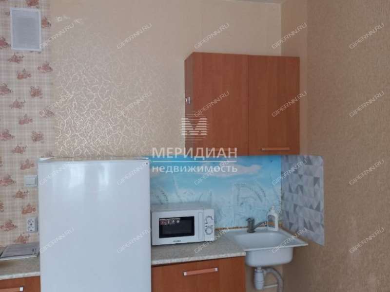 квартира-студия на Бурнаковской улице дом 103