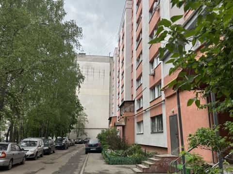 3-komnatnaya-ul-strokina-d-14 фото