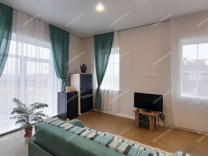 таунхаус на Центральная деревня Студенец