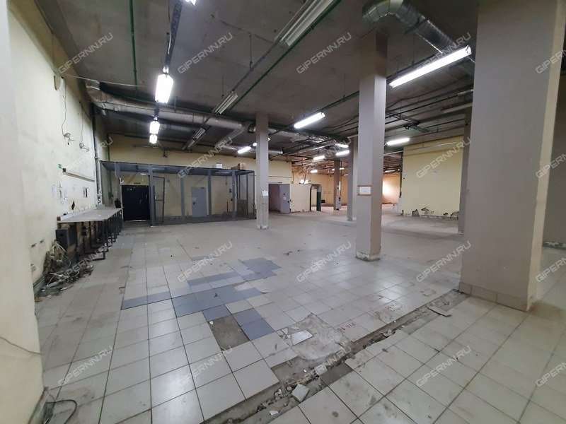 помещение под торговую площадь на проспекте Гагарина