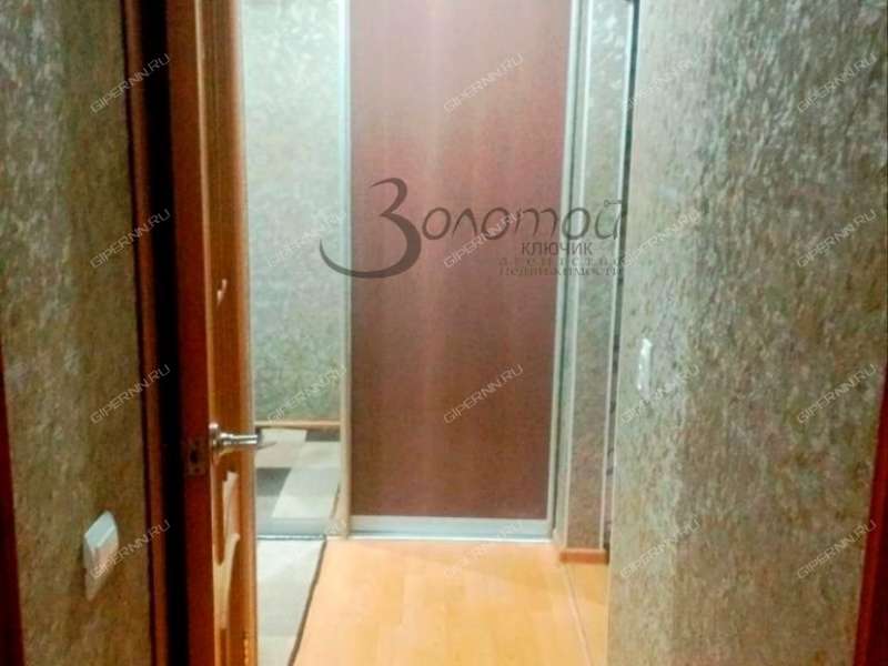 трёхкомнатная квартира на улице Строителей дом 5 город Лысково