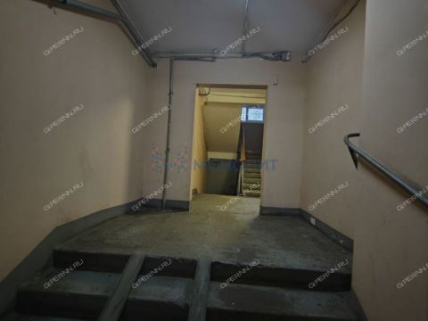 2-komnatnaya-ul-sergeya-esenina-d-24 фото