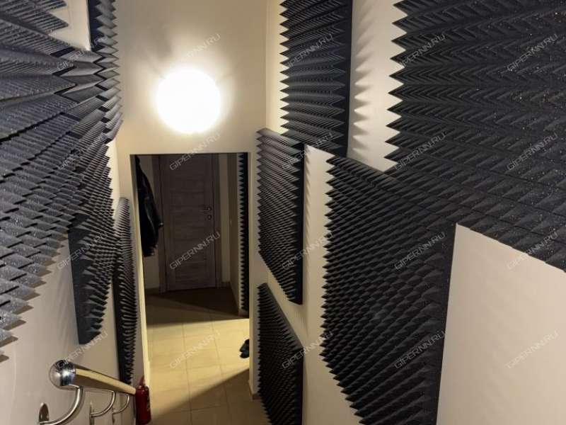 помещение под коммерческую недвижимость на улице Нестерова