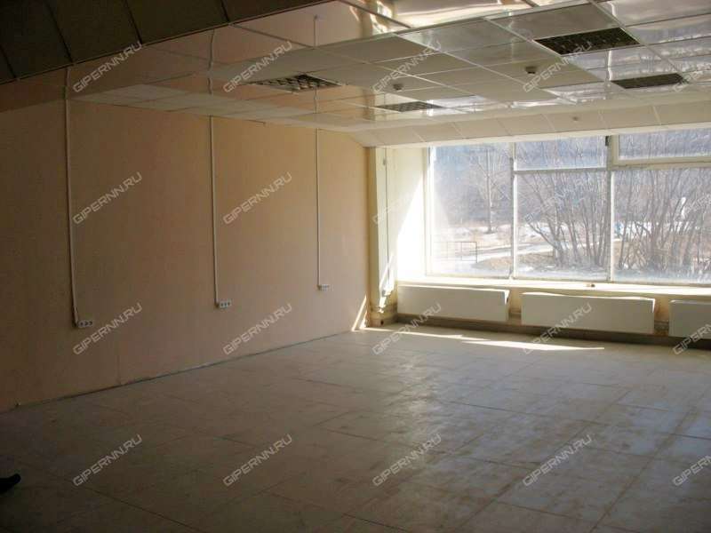 помещение под торговую площадь на улице Красных Зорь