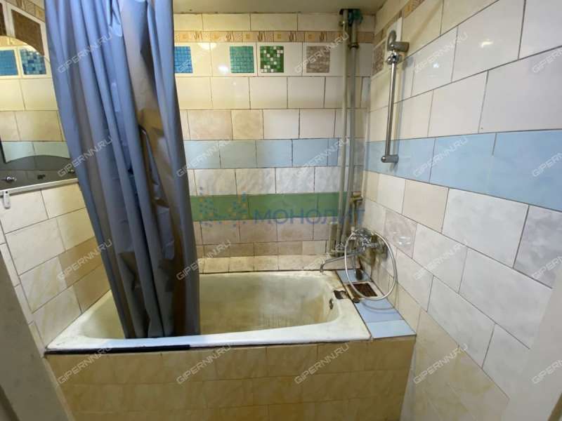 комната в доме 6 на Юбилейном бульваре