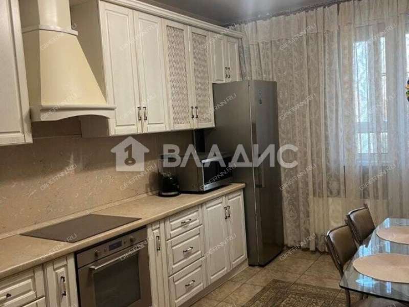 трёхкомнатная квартира на Южном бульваре дом 19