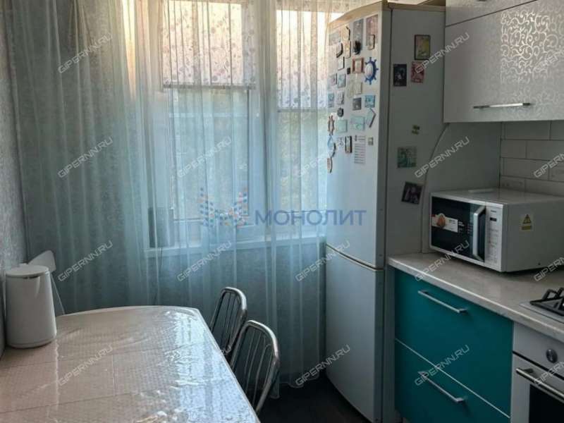 трёхкомнатная квартира на улице Героев Космоса дом 28