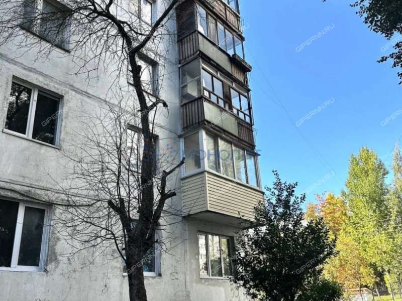 трёхкомнатная квартира на улице Маршала Голованова дом 33