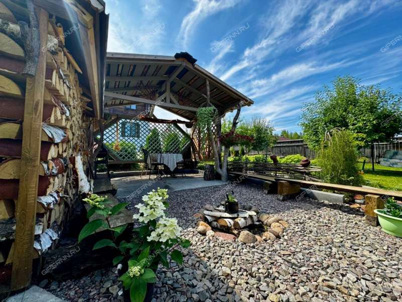 коттедж на Восточной улице село Великий Враг