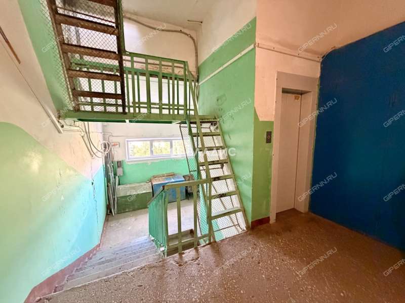 трёхкомнатная квартира на улице Маршала Малиновского дом 2