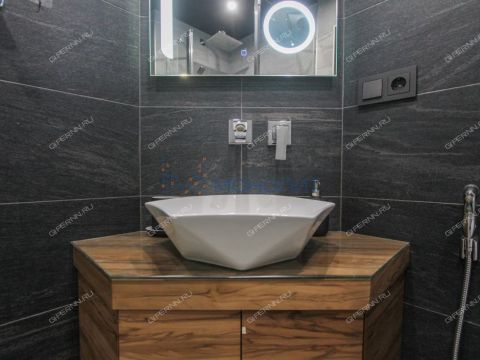 2-komnatnaya-ul-zalomova-d-11 фото