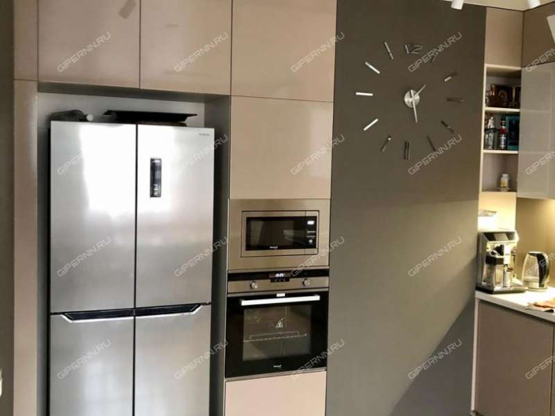 трёхкомнатная квартира на улице Маршала Баграмяна дом 2