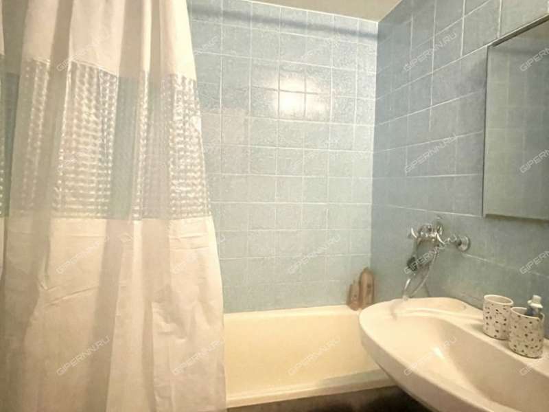 четырёхкомнатная квартира на площади Ленина дом 1 город Кстово