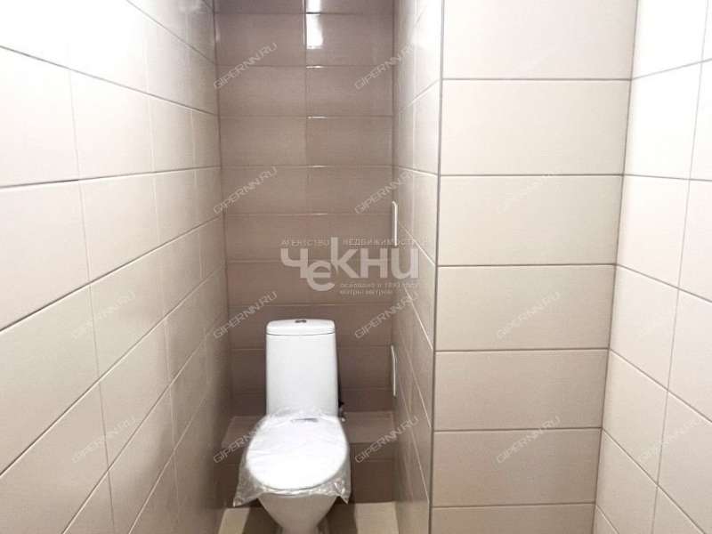 двухкомнатная квартира на проспекте Героев Донбасса дом 12