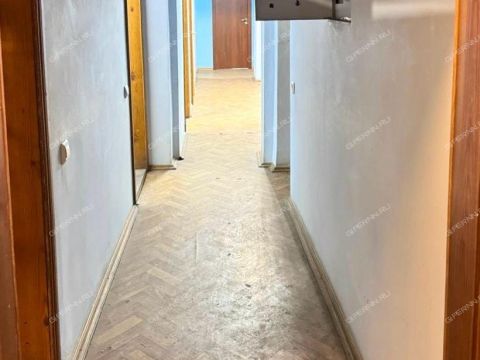 ul-akademika-blohinoy-d-4 фото