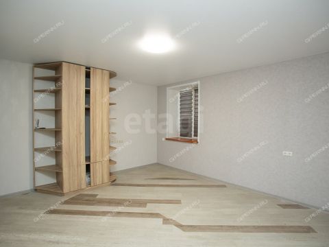 1-komnatnaya-ul-yubileynaya-d-8 фото