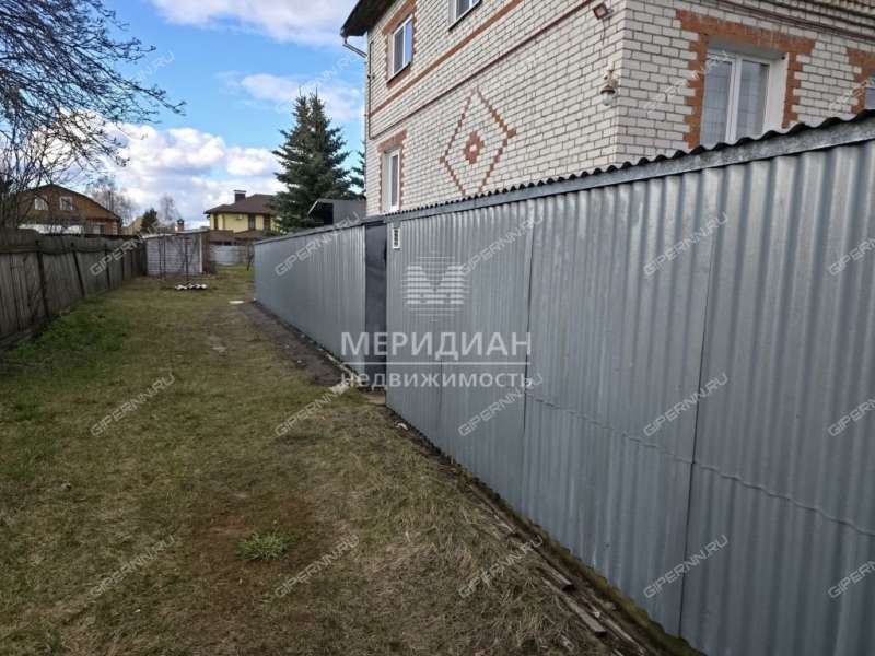 трёхкомнатная квартира на улице Андреева дом 43