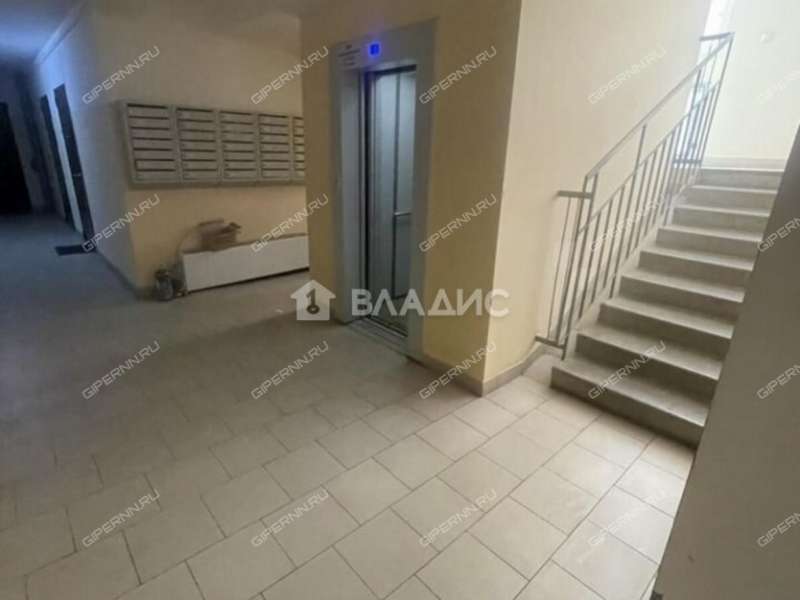 однокомнатная квартира на Бурнаковской улице дом 83