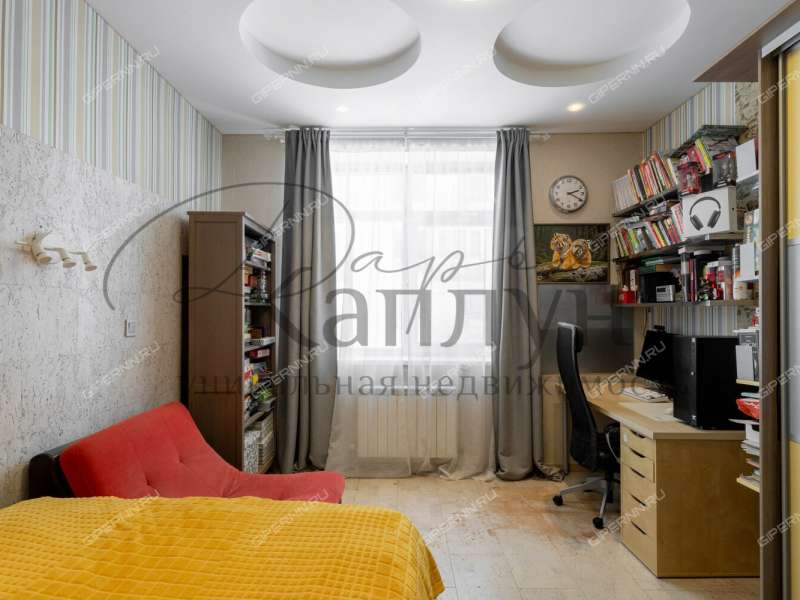 четырёхкомнатная квартира на улице Минина дом 19/6