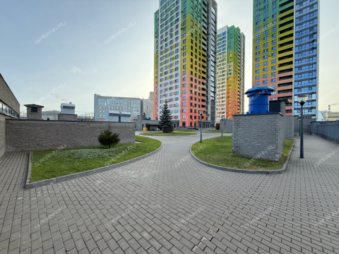 1-komnatnaya-ul-rodionova-d-192-k-3 фото