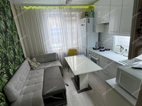 1-komnatnaya-ul-verhnepecherskaya-d-9-k1 фото