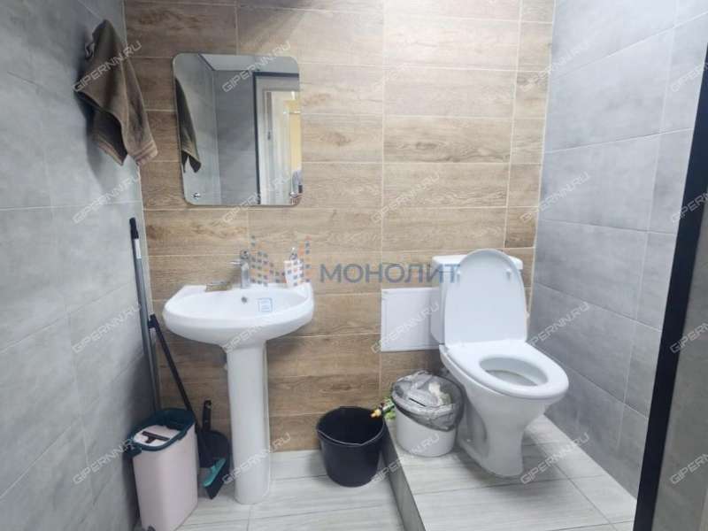 помещение под помещение свободного назначения на Полтавской улице