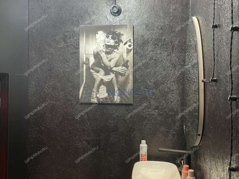 трёхкомнатная квартира на улице Коминтерна дом 139