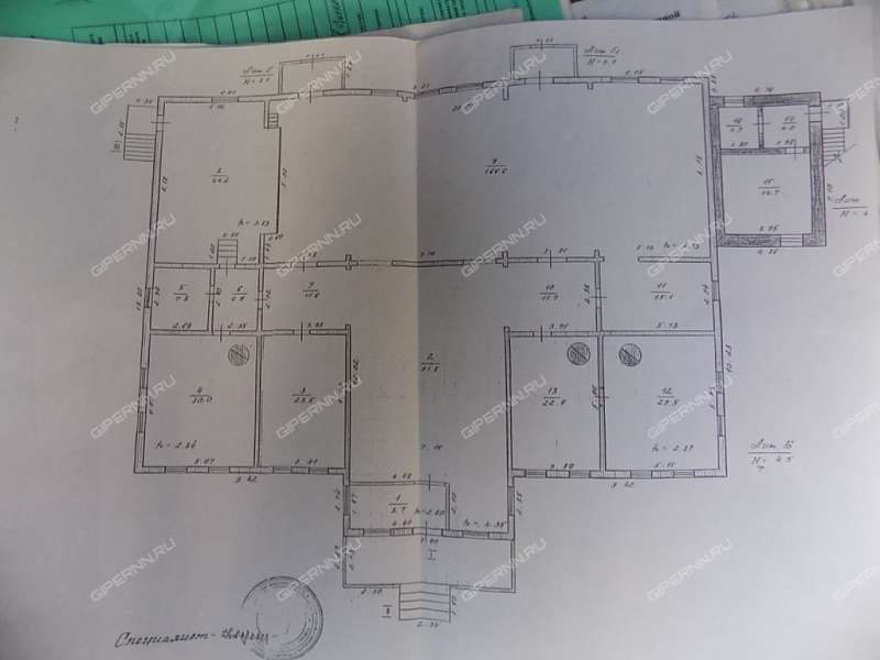 здание под коммерческую недвижимость на улице Мира село Бриляково
