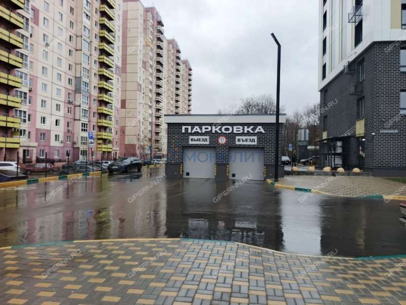 трёхкомнатная квартира на улице Родионова дом 31