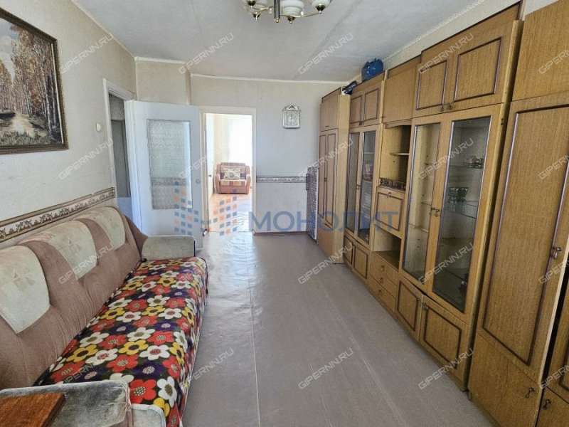 двухкомнатная квартира в 2-м микрорайоне дом 30 город Кстово