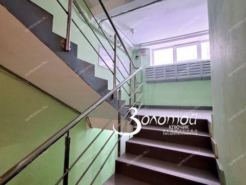 1-komnatnaya-ul-kompozitora-kasyanova-d-6 фото