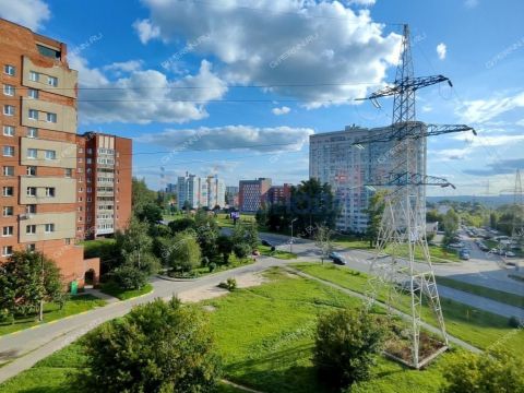 3-komnatnaya-ul-rodionova-d-180 фото