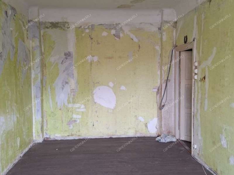 комната в доме 5 на Каховской улице