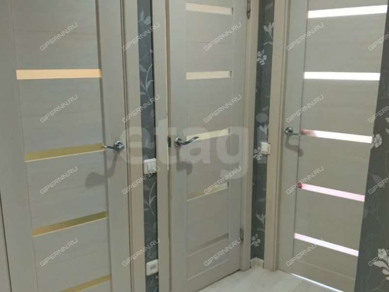 двухкомнатная квартира на улице Мельникова-Печёрского дом 8